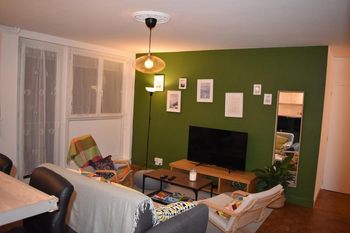 Appartement Lumineux 3 Chambres - Villeurbanne Gratte Ciel Esterno foto