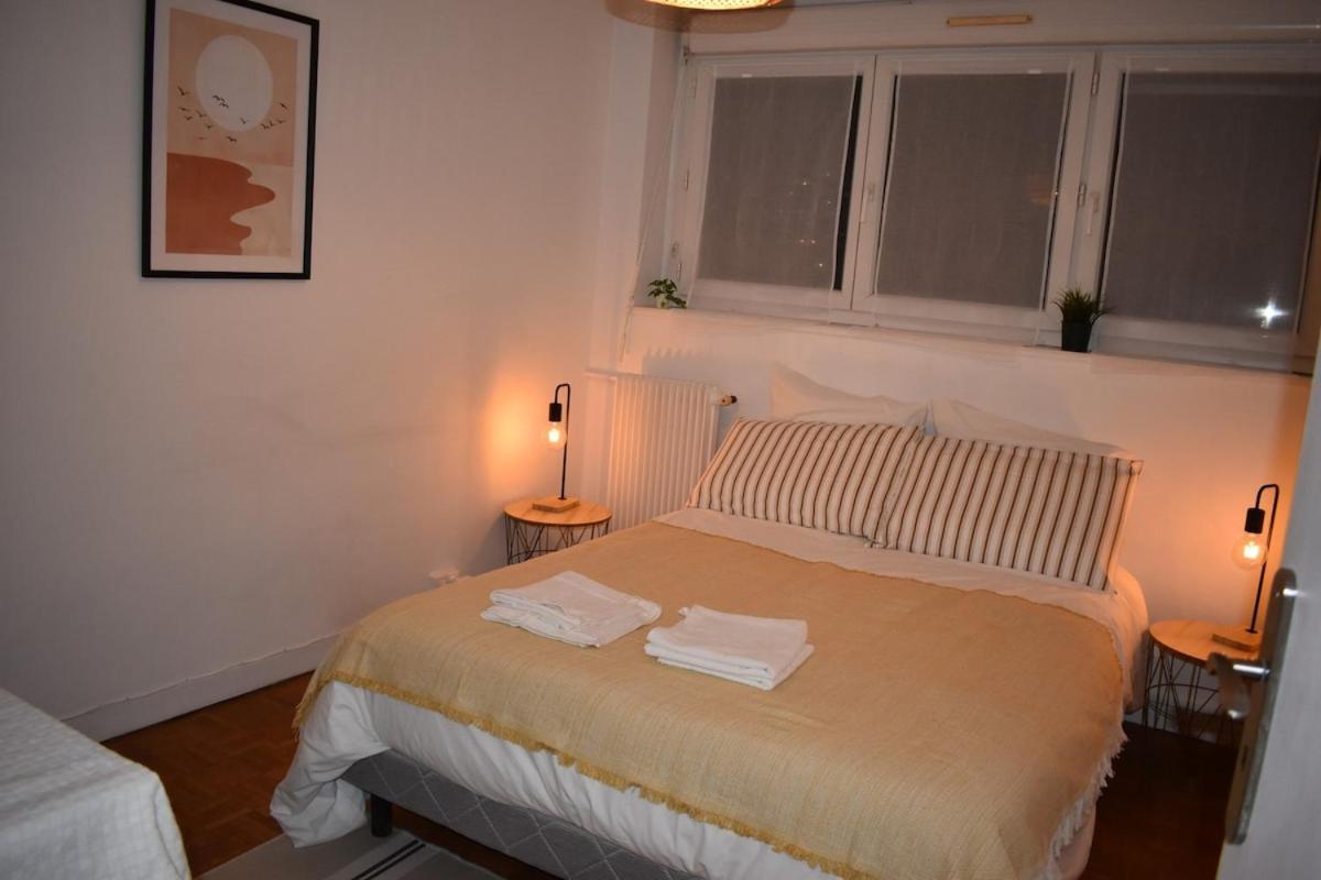 Appartement Lumineux 3 Chambres - Villeurbanne Gratte Ciel Esterno foto