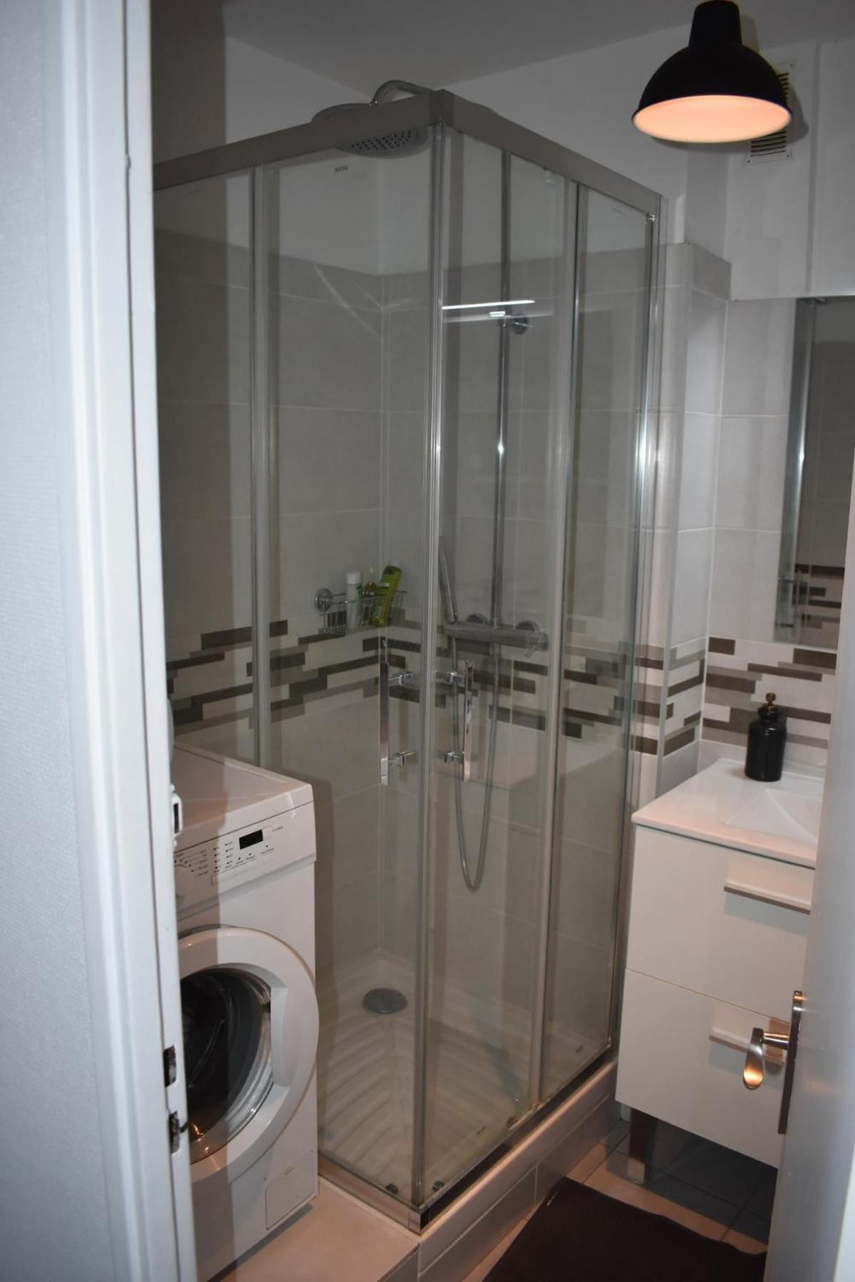 Appartement Lumineux 3 Chambres - Villeurbanne Gratte Ciel Esterno foto