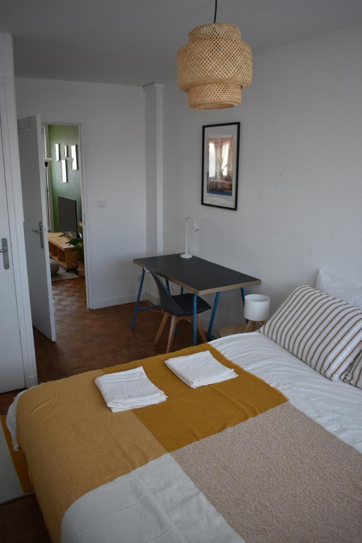 Appartement Lumineux 3 Chambres - Villeurbanne Gratte Ciel Esterno foto